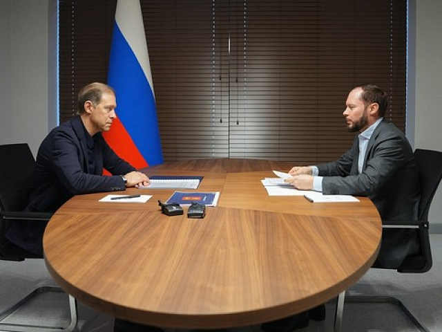 Подшипниковая отрасль усиливает технологический суверенитет РФ: визит Дениса Мантурова в Тверскую область